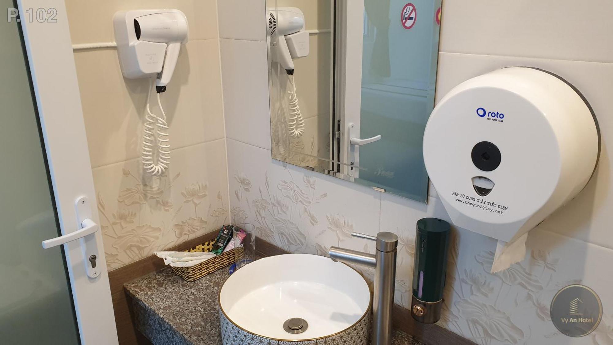 Vy An Hotel Баолок Экстерьер фото